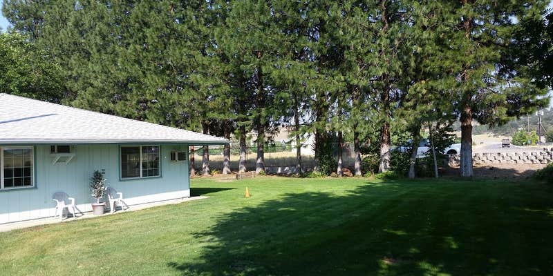 Camper submitted image from Waiiaka RV Park