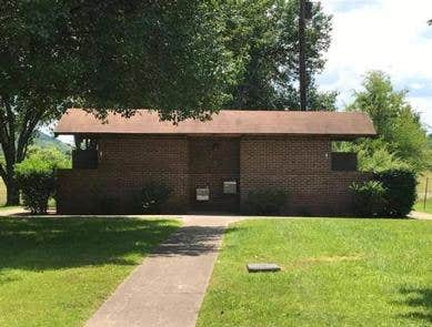 Camping near Old Mill Camp and General Store: Roaring River Park, Gainesboro, Tennessee