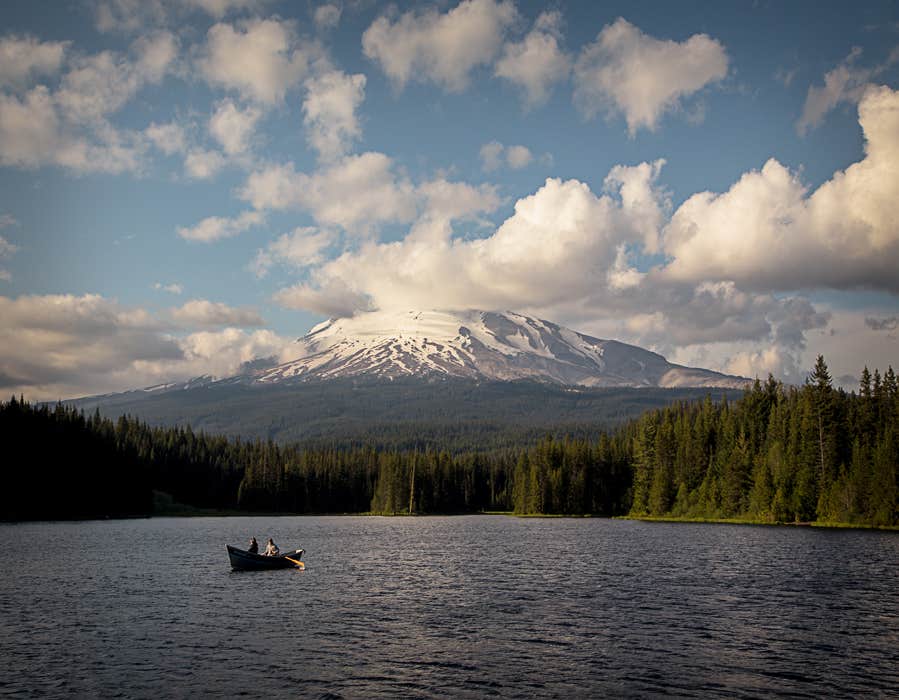 scenic byway lanscape at mt hood