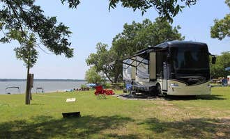 Camping near Thousand Trails Lake Texoma: Paradise on Lake Texoma, Gordonville, Texas