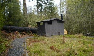 Camping near Elkhorn Valley Recreation Site - CLOSED DUE TO WILDFIRES: Aquila Vista Education Area, Scotts Mills, Oregon