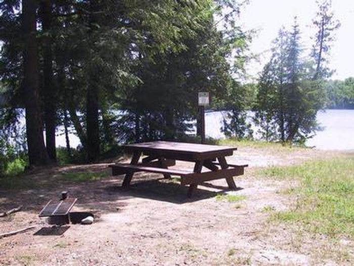 Camper submitted image from Ewing Point Rustic Campsite - 2