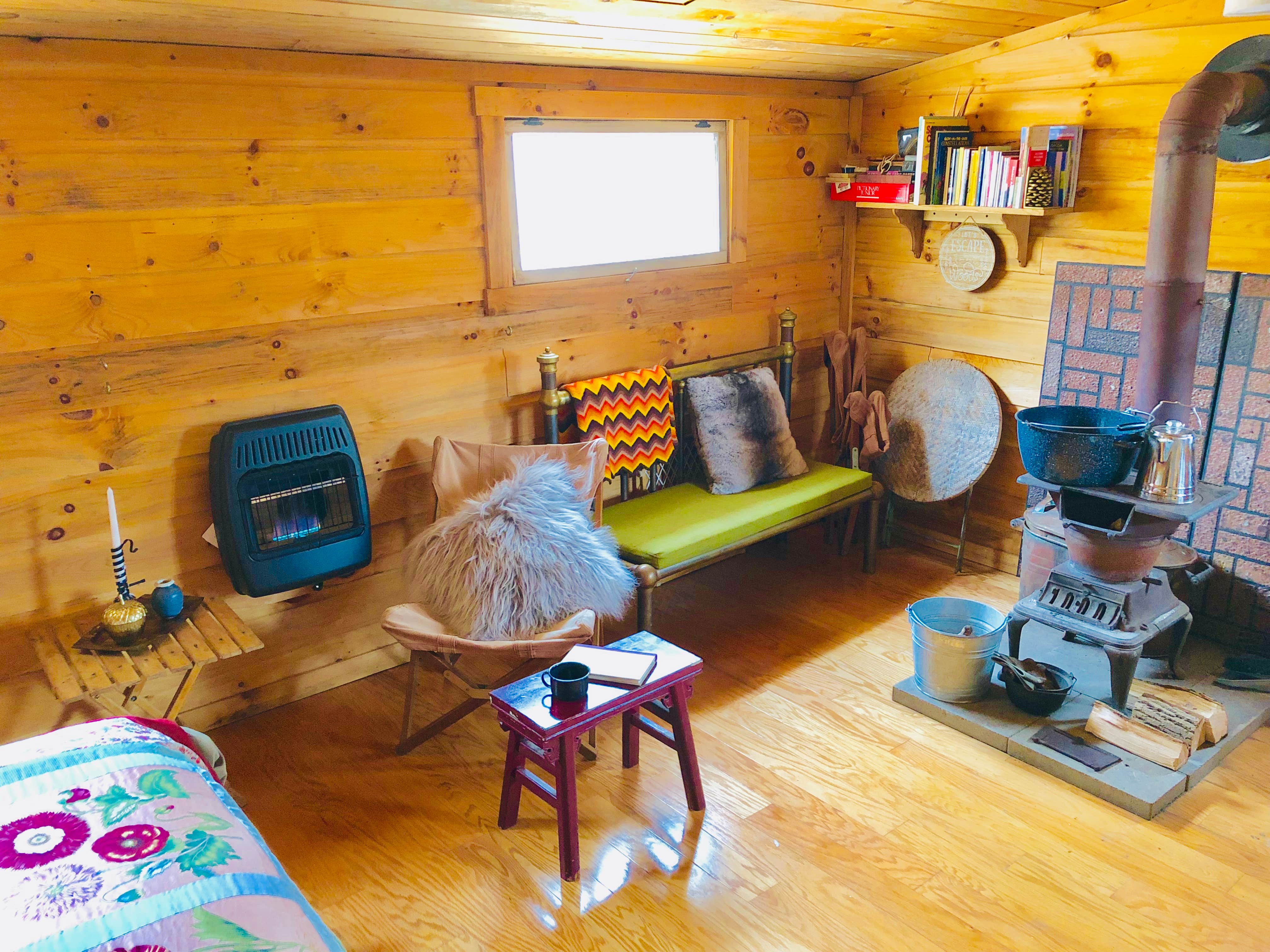 Camping near Deer's Leap Winery: Sawdust FarmCamp, Madison, Ohio