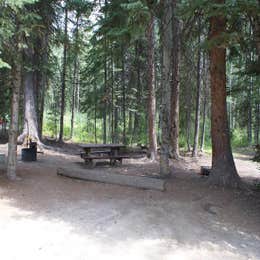Public Campgrounds: Dry Lake Campground