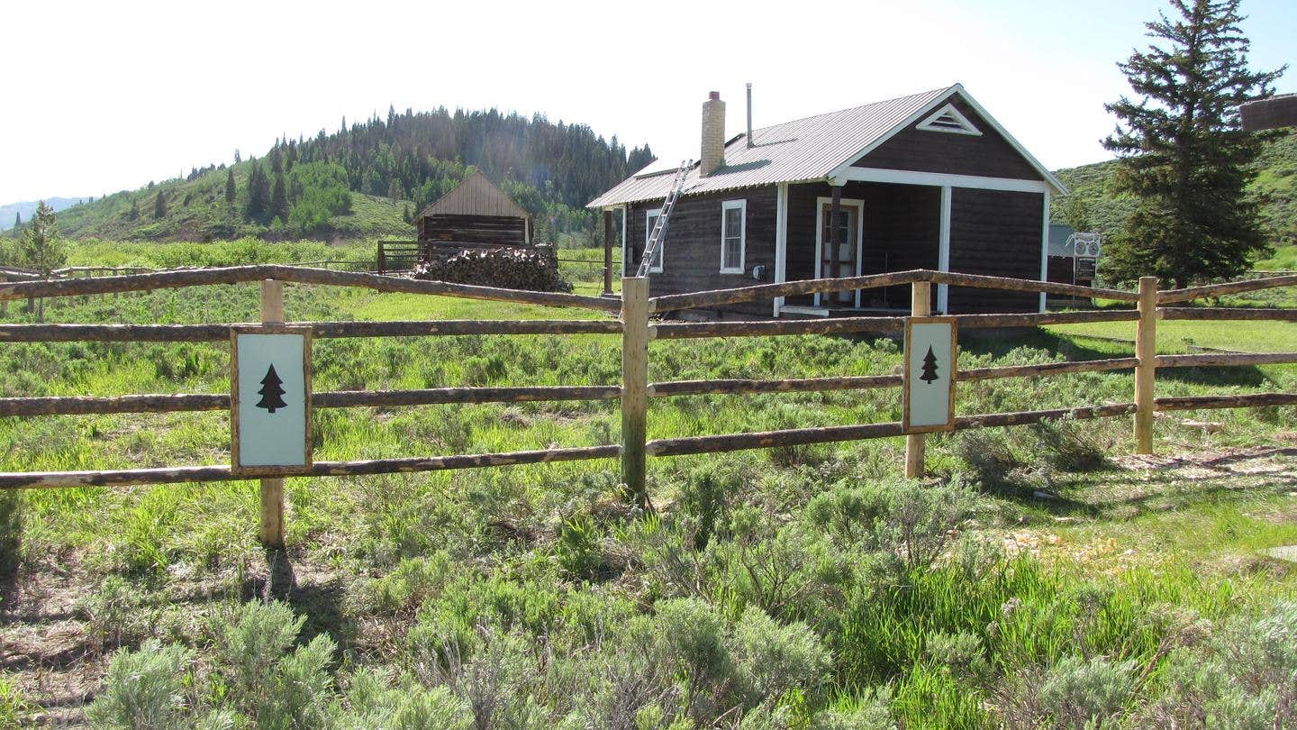 Camper submitted image from Sherman Guard Station And Bunkhouse — Bridger Teton National Forest - 1