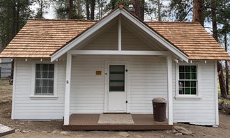 Camping near Lee Thomas: Currier Guard Station, Paisley, Oregon