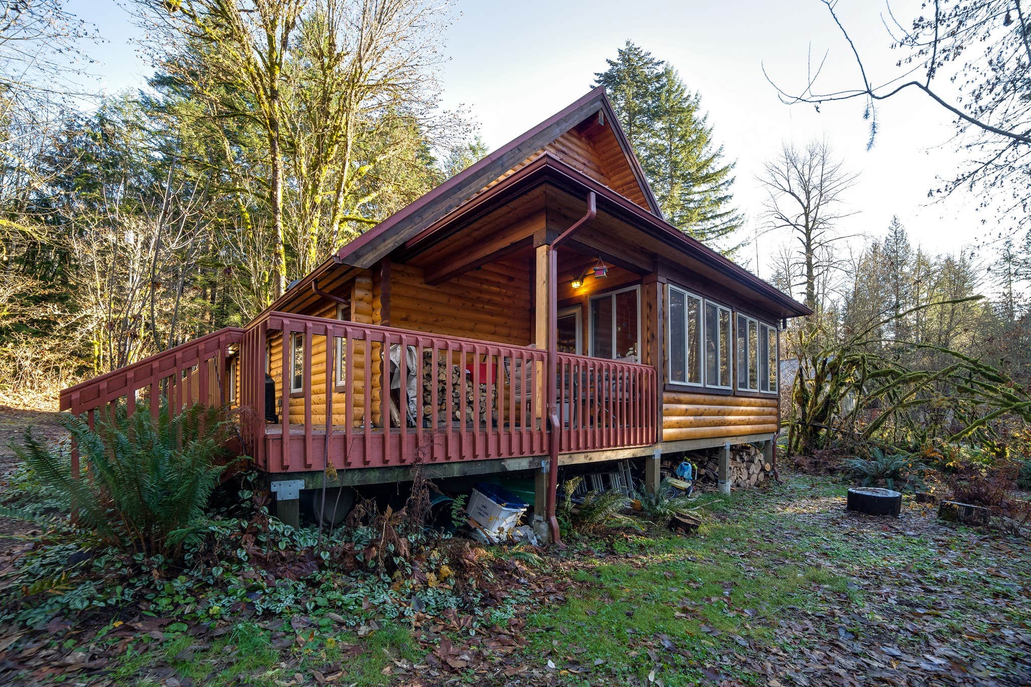 Camper-submitted photo at Mt. Baker Lodging - Cabin #21 - Log Home, Fireplace, BBQ, WiFi, Pets Ok, Sleeps-6! near Maple Falls, WA
