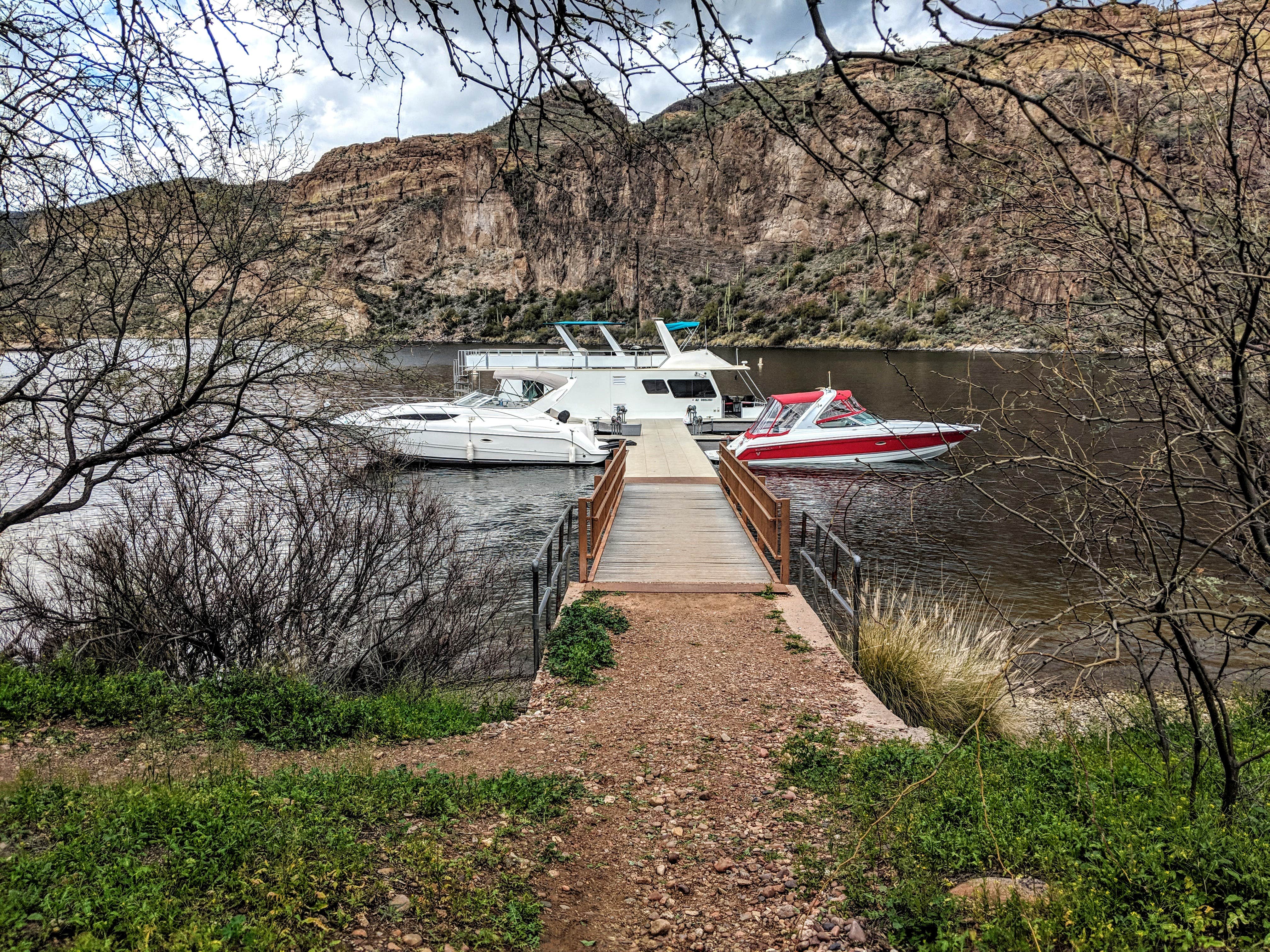 Nice boat dock for the larger variety.