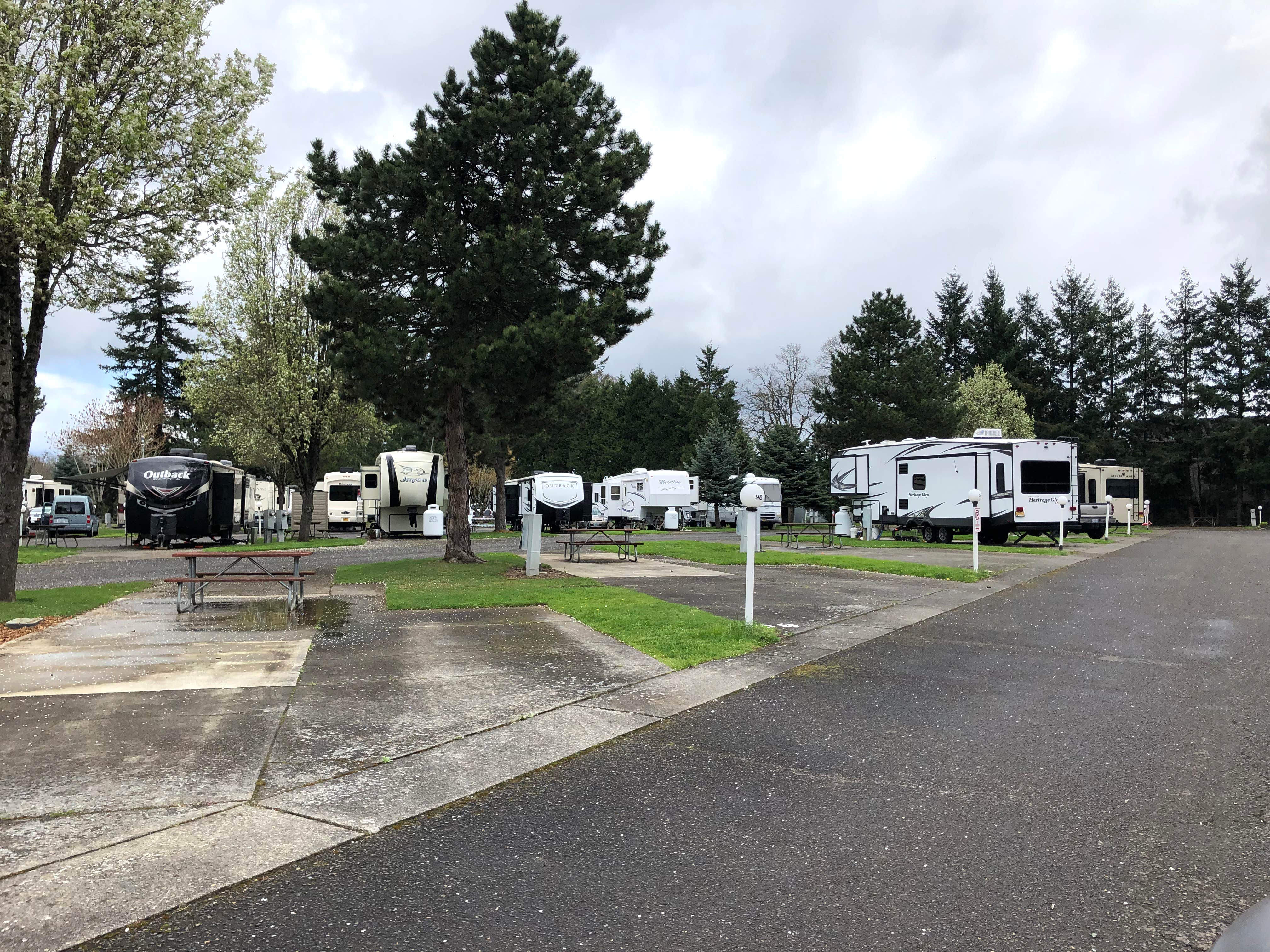 Camper submitted image from Portland Fairview RV Park - 2