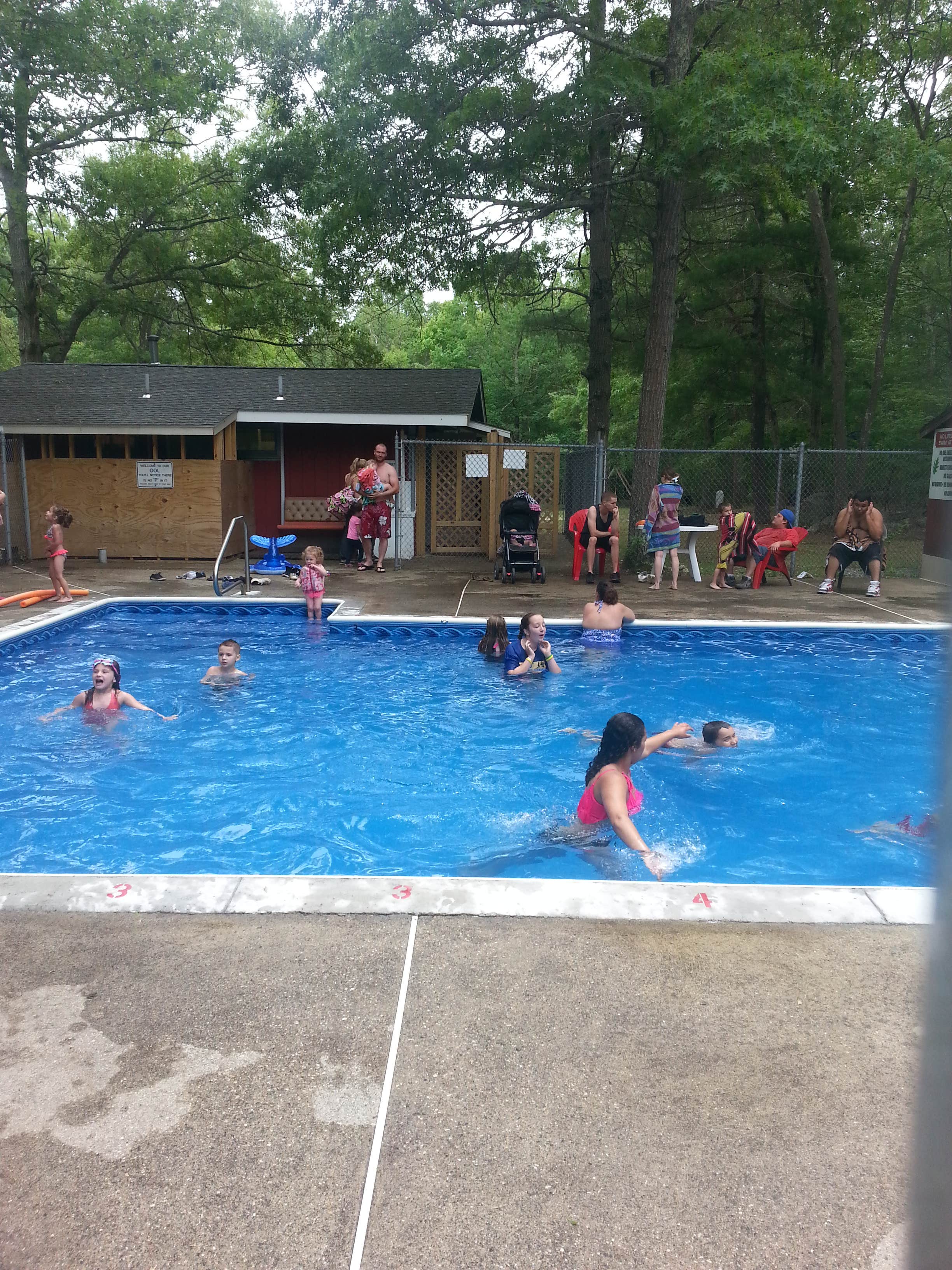 Camping near George Washington State Campground: Oak Leaf Family Campground, Chepachet, Rhode Island