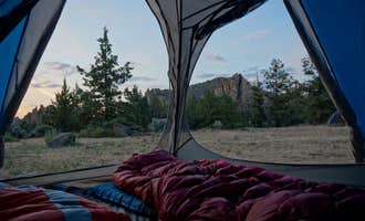 Camping near Deschute County Expo RV Park: Smith Rock State Park Campground, Terrebonne, Oregon