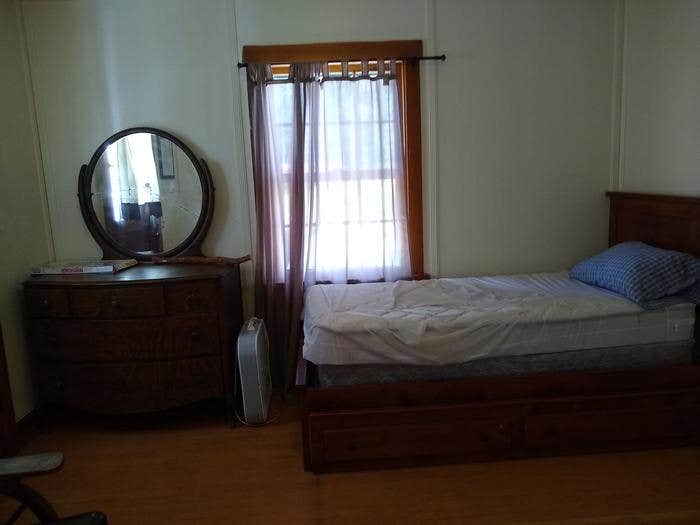 Camper submitted image from Atlanta Cabin - 2
