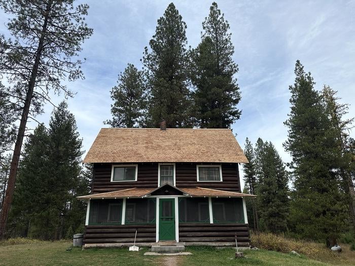 Camper submitted image from Old Condon Ranger Station - 2