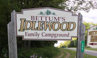 Camping near Red Bridge Recreation Area - Allegheny National Forest: Bettum's Idlewood Family Campground, Lewis Run, Pennsylvania