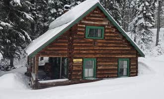 Camping near Castle Creek: Adams Ranger Station, White Bird, Idaho