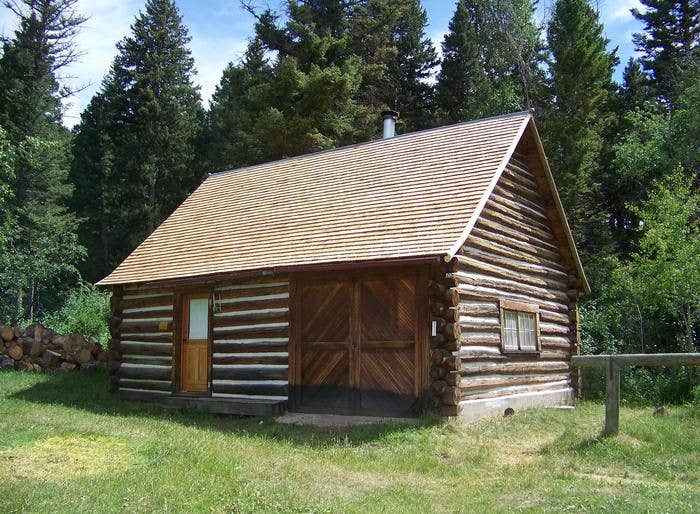 Camper submitted image from Bear Creek Bunkhouse (beaverhead-deerlodge National Forest, Mt) - 3