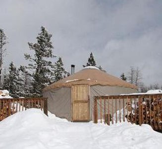 Camper-submitted photo from Limber Flag Yurt