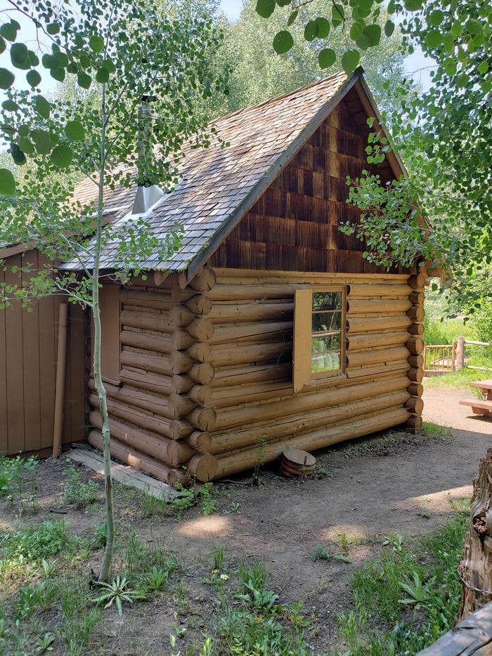 Camper submitted image from Aspen Cabin - 2