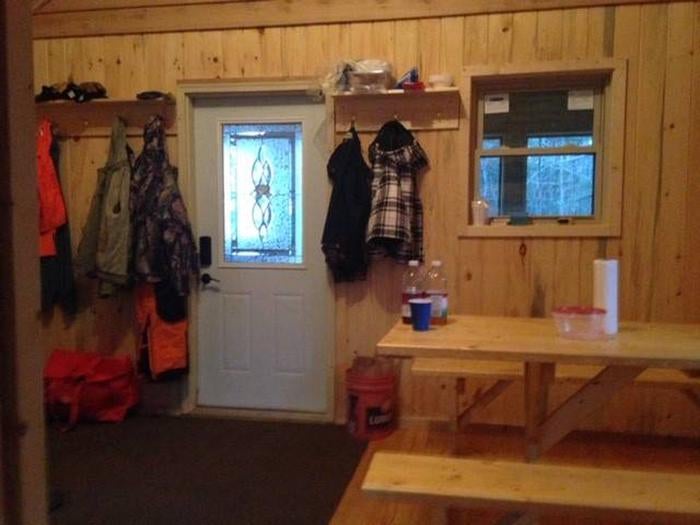 Camper submitted image from Grand Island Cabins - 2