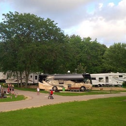 Public Campgrounds: Grant River Recreation Area