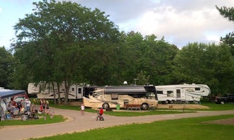 Camping near Mud Lake County Park: Grant River Recreation Area, Dubuque, Wisconsin