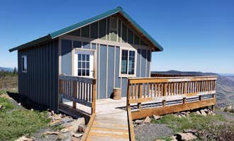 Camping near Crack-In-The-Ground: Fremont Point Cabin, Summer Lake, Oregon