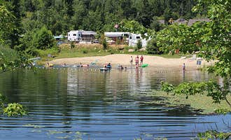 Camping near Beaver Pines: Village Green Family Campground, Brimfield, Massachusetts