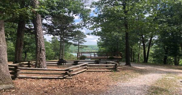 Beaver Lake Hide A Way