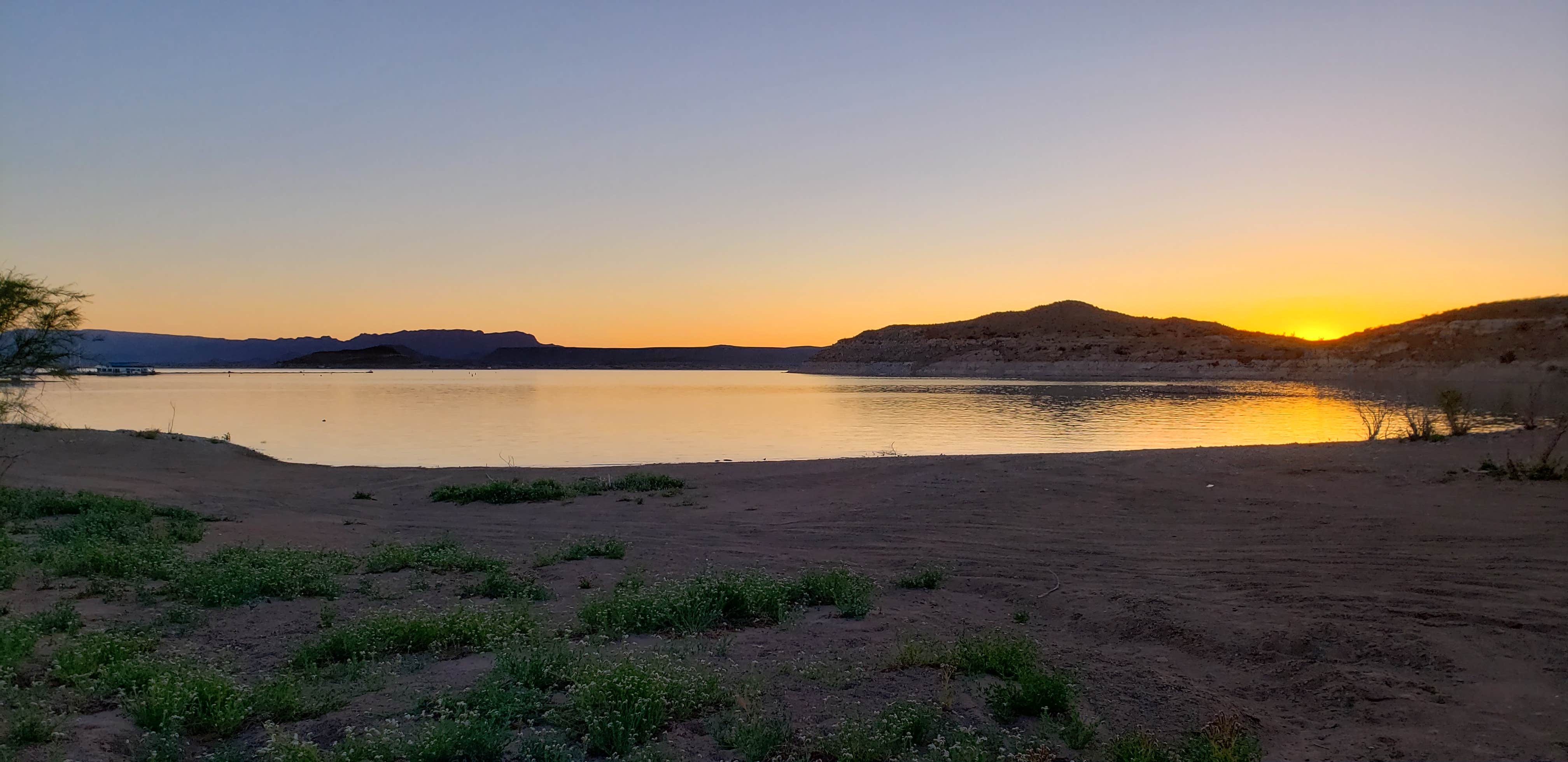 Lower Ridge Road Camping Area — Elephant Butte Lake State Park