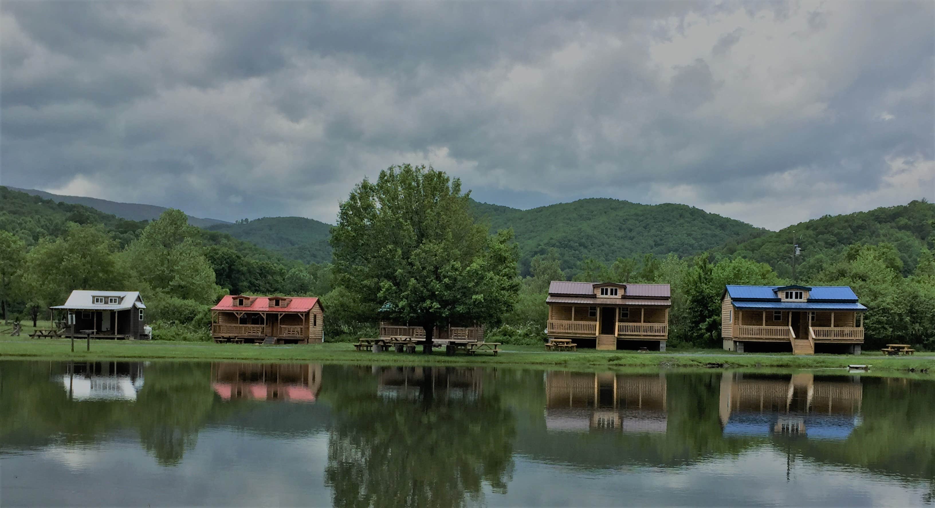 Tiny Home Cabins