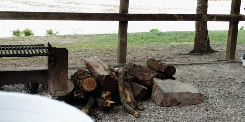 Camper submitted image from COE Pomme de Terre Lake Nemo Park
