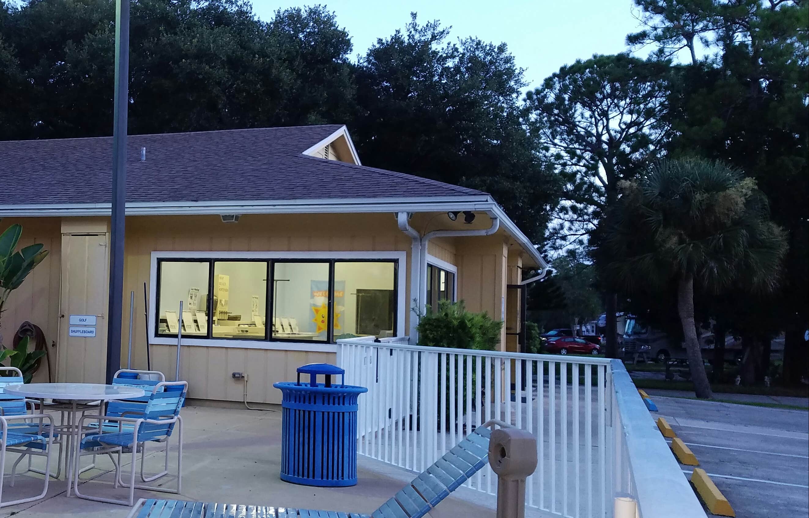 Camper submitted image from Encore Sunshine Travel - 4