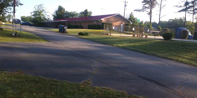 Camper submitted image from Forest Glen Estates