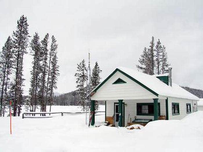 Camper submitted image from Cape Horn Winter Rental - 1