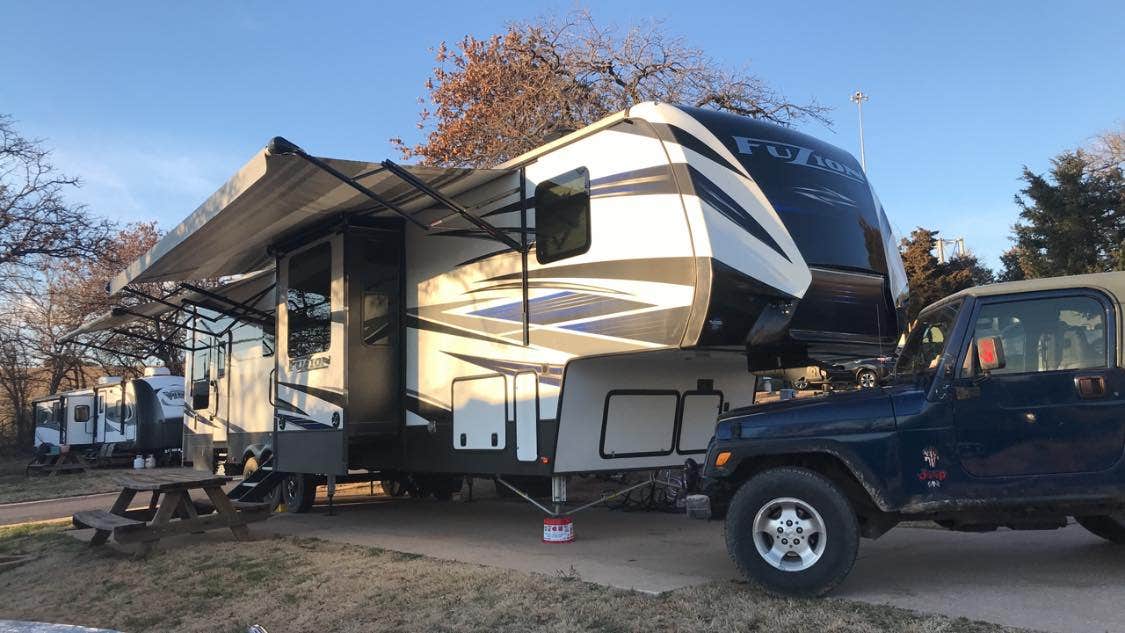 Camper submitted image from Twin Fountains RV Park - 4