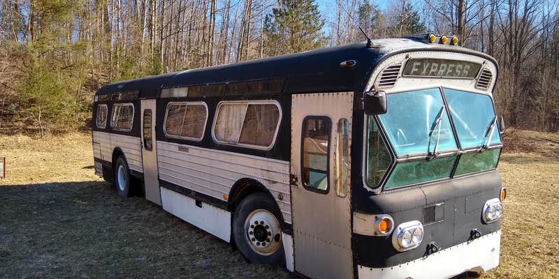 Camper submitted image from Snug Harbor Retreat