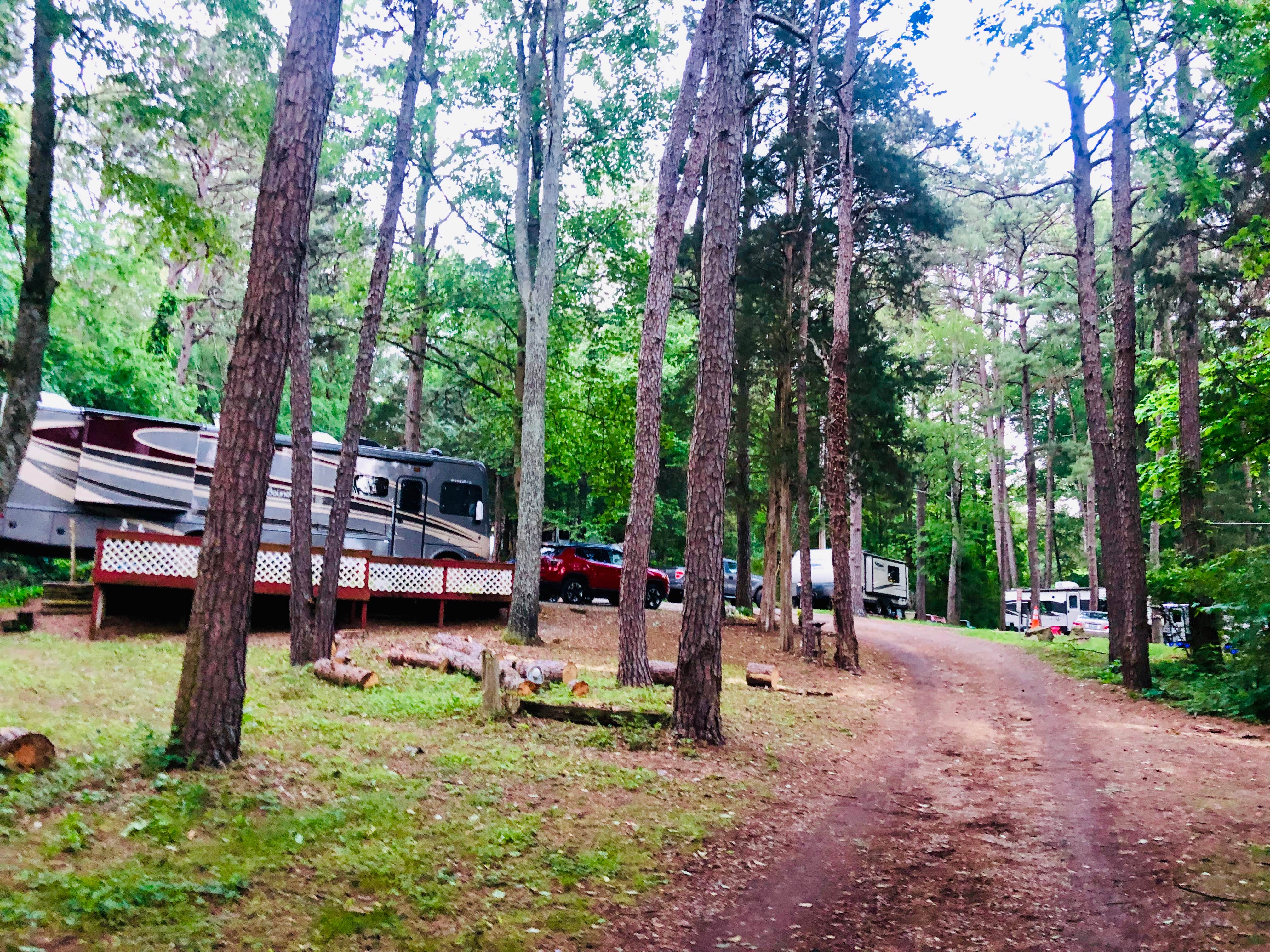 Lori H.'s photo of rv camping at Southlake RV Park near Tallassee, TN