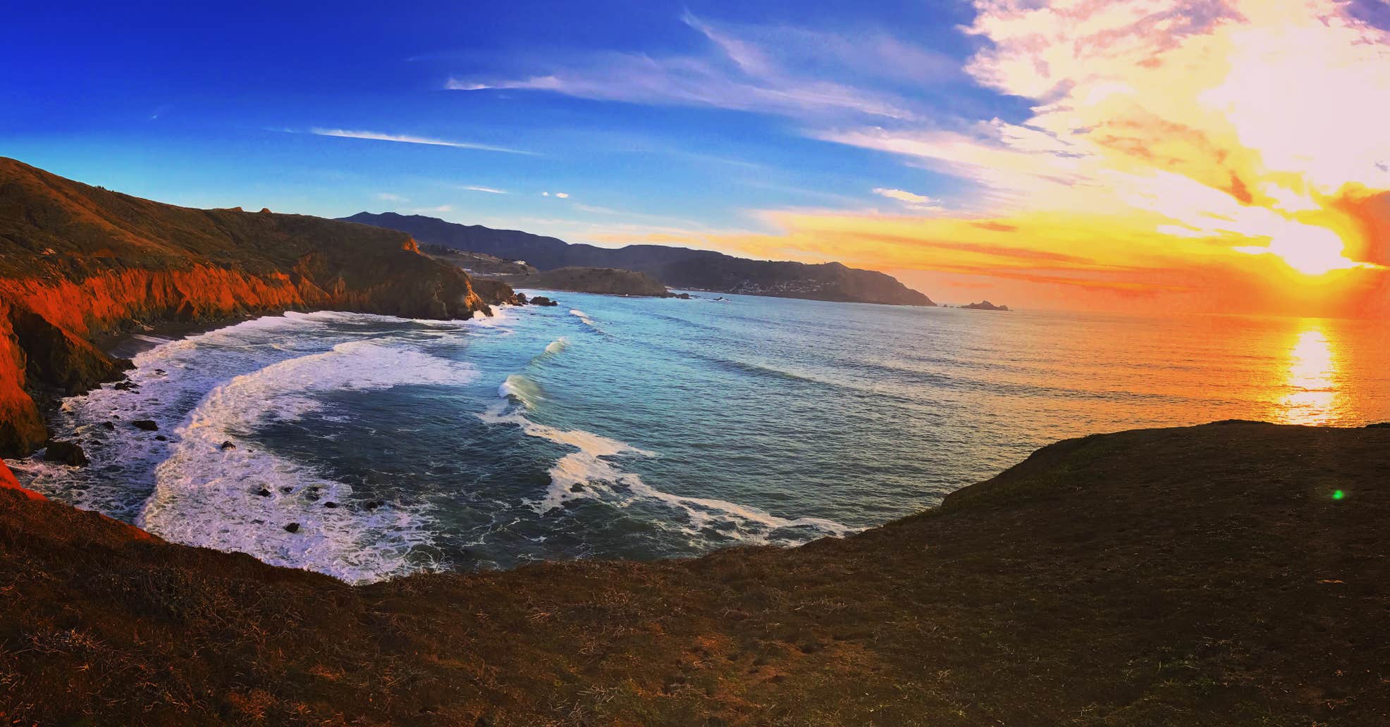 Bluff overlooking the Pacific Ocean at the San Francisco RV Resort