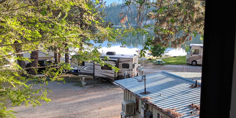 Camper submitted image from Liar's Cove Resort