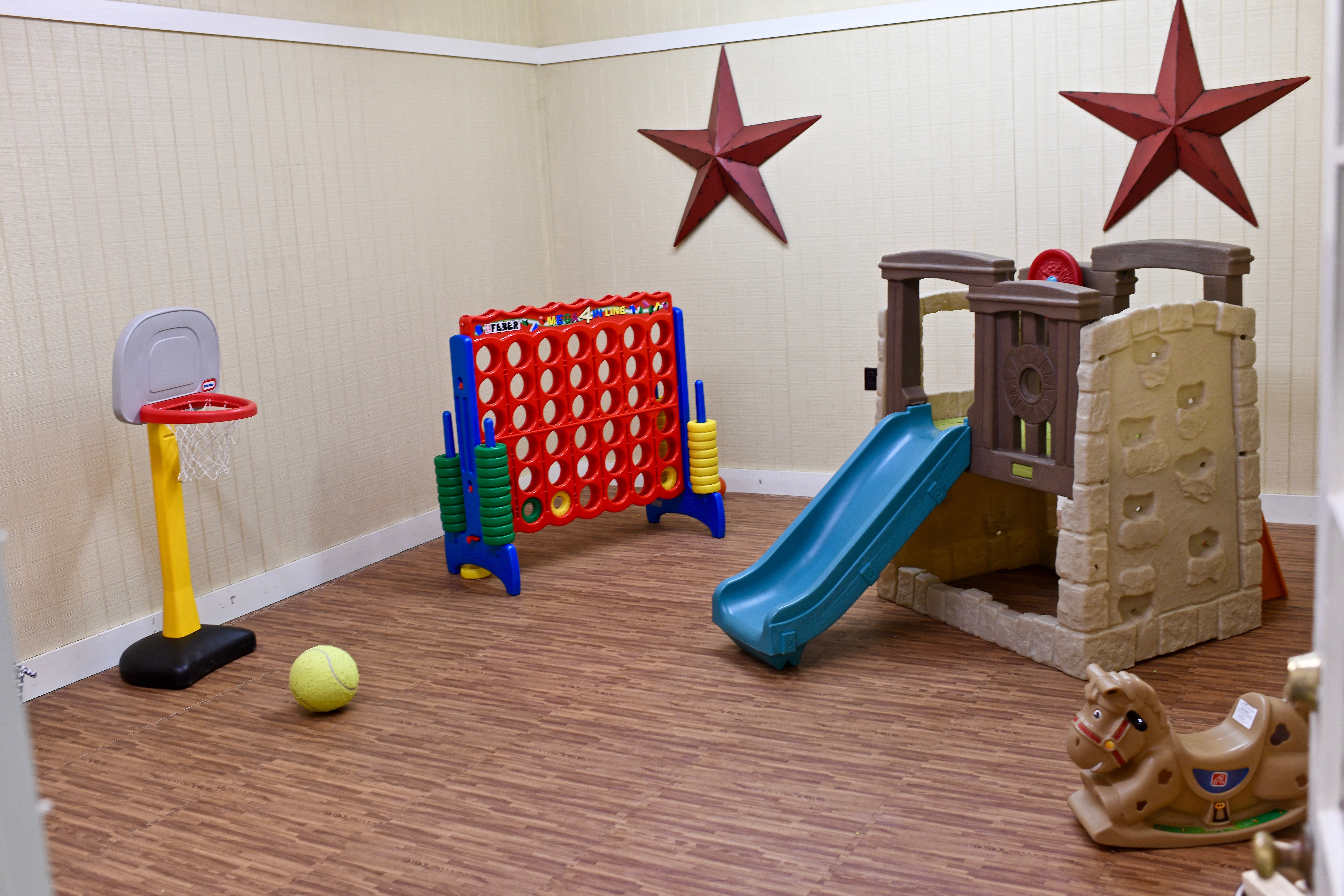 Rec area has a play area for toddlers and infants.  There is an outdoor playground for older kids.