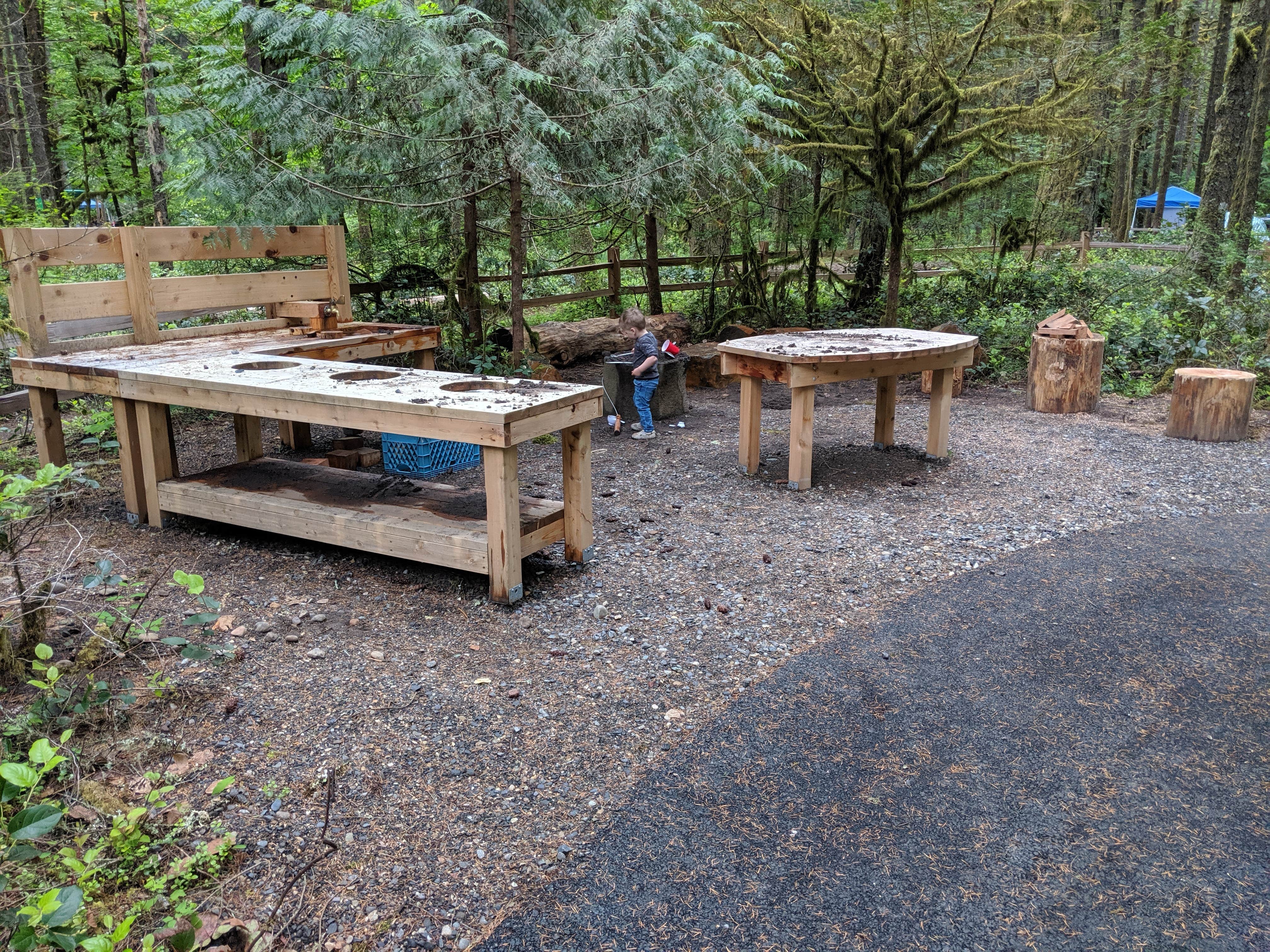 Mud kitchen!