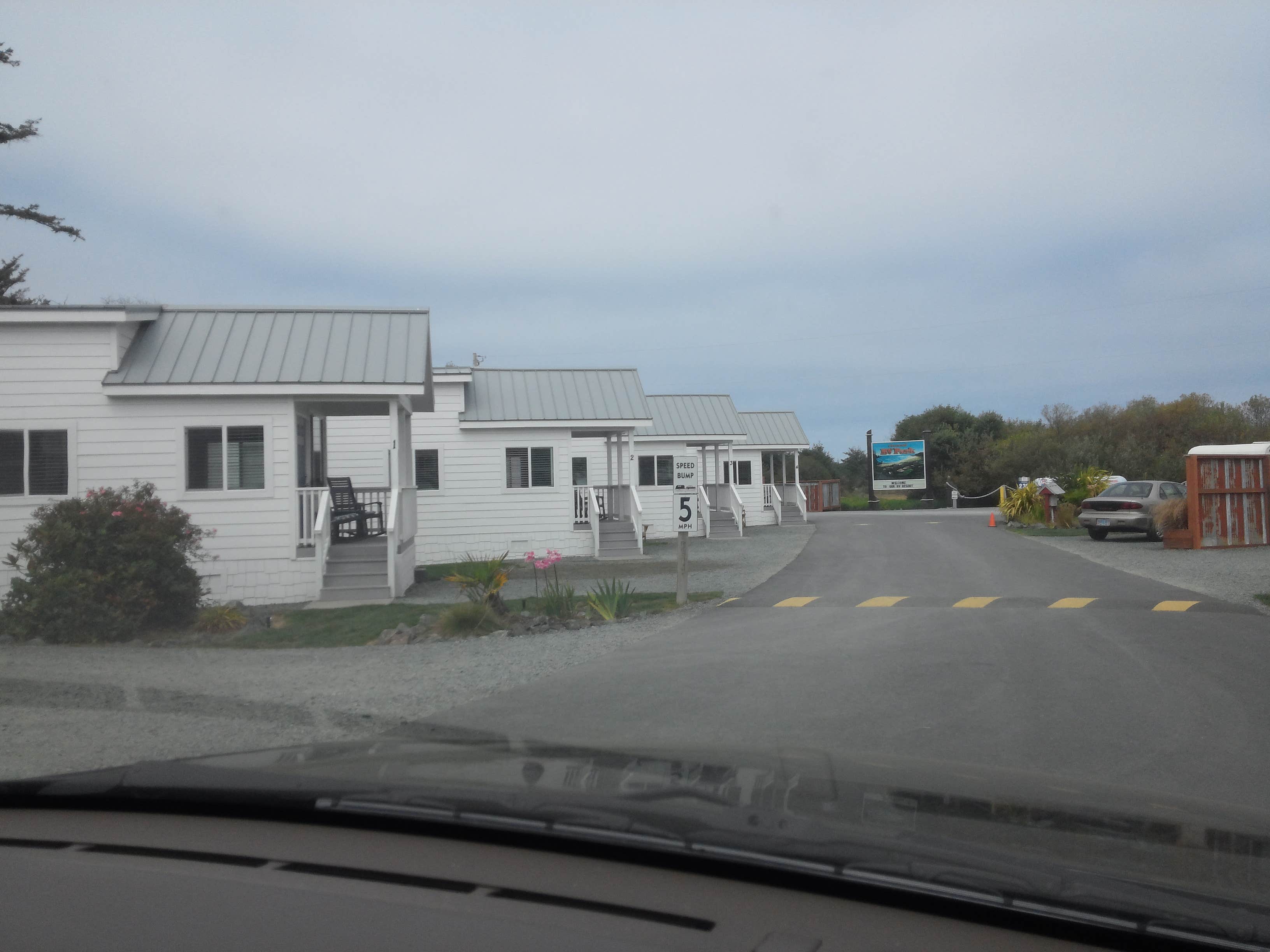 Camper submitted image from Oceanside Beachfront RV Resort - A Cruise Inn Park - 3