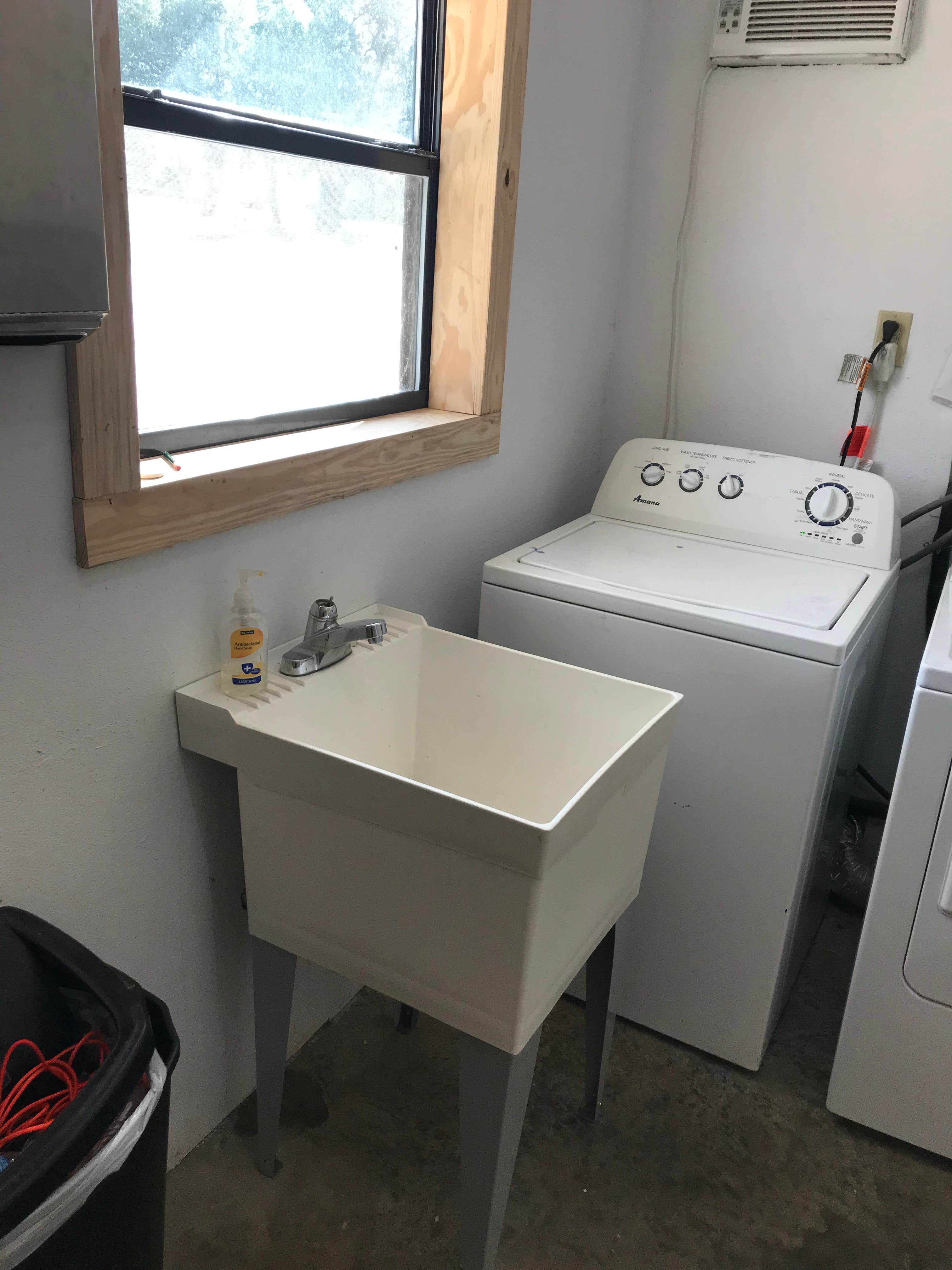 Sink and laundry