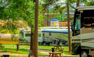 Discovering R.'s photo of rv camping at Pine Mountain RV Resort near LaGrange, GA