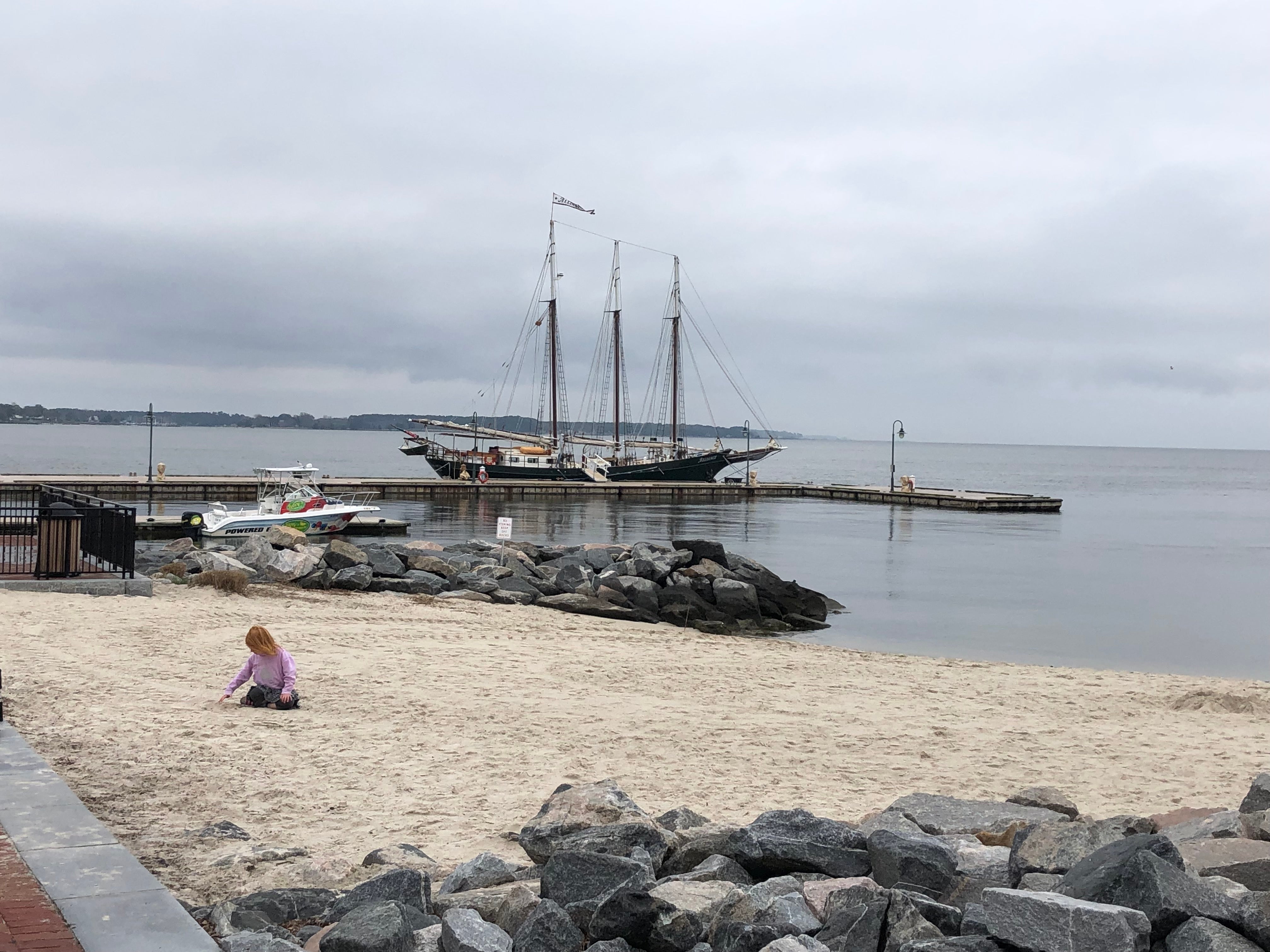 Activities nearby: Downtown Yorktown, schooner, and beach.