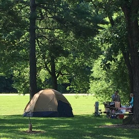 Neighbors campsite in the shade