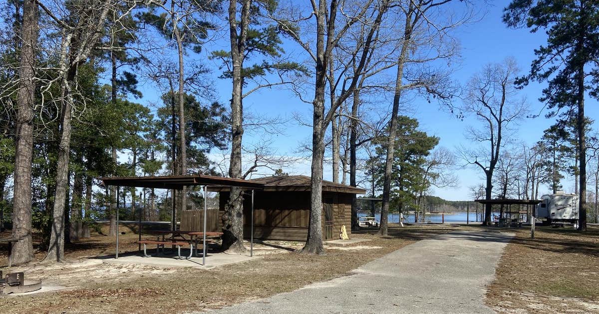 COE Sam Rayburn Reservoir Twin Dikes Park