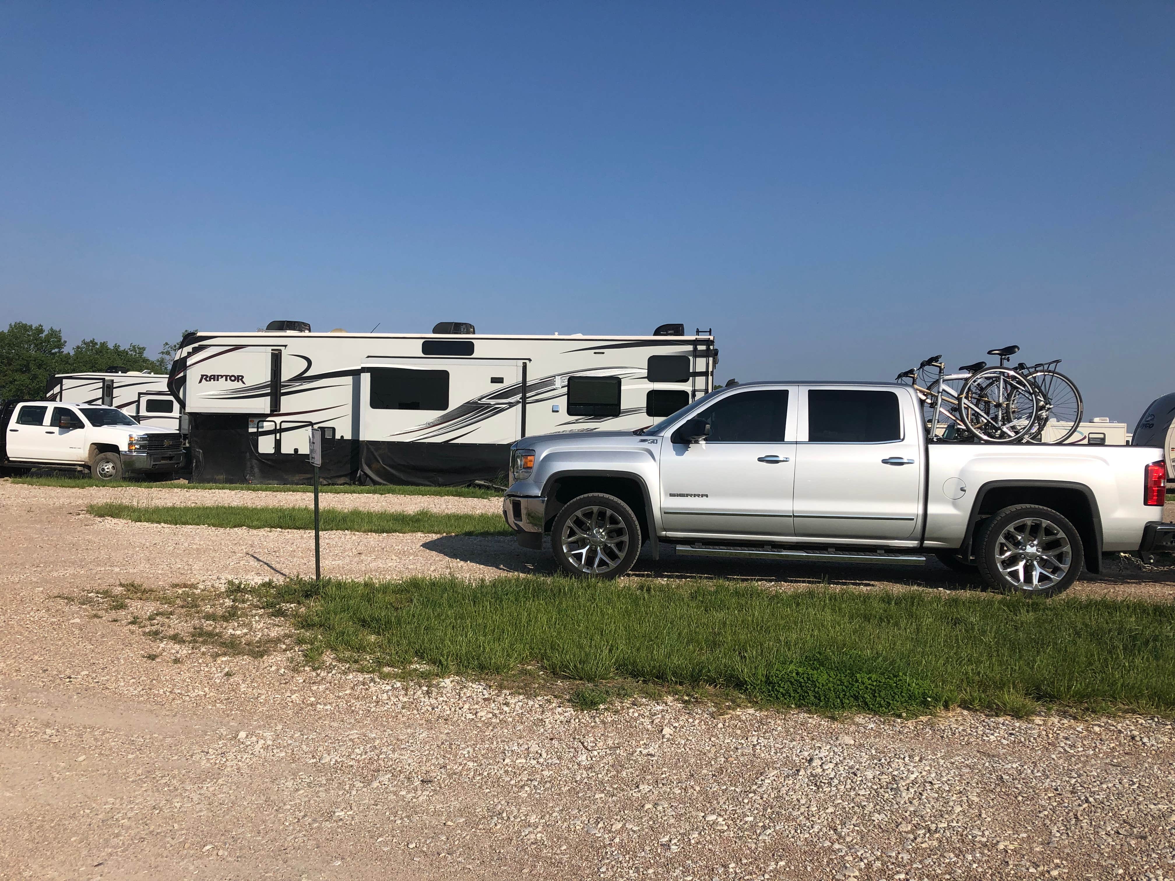 Camping near Smith Creek Recreation Area: York Kampground, York, Nebraska