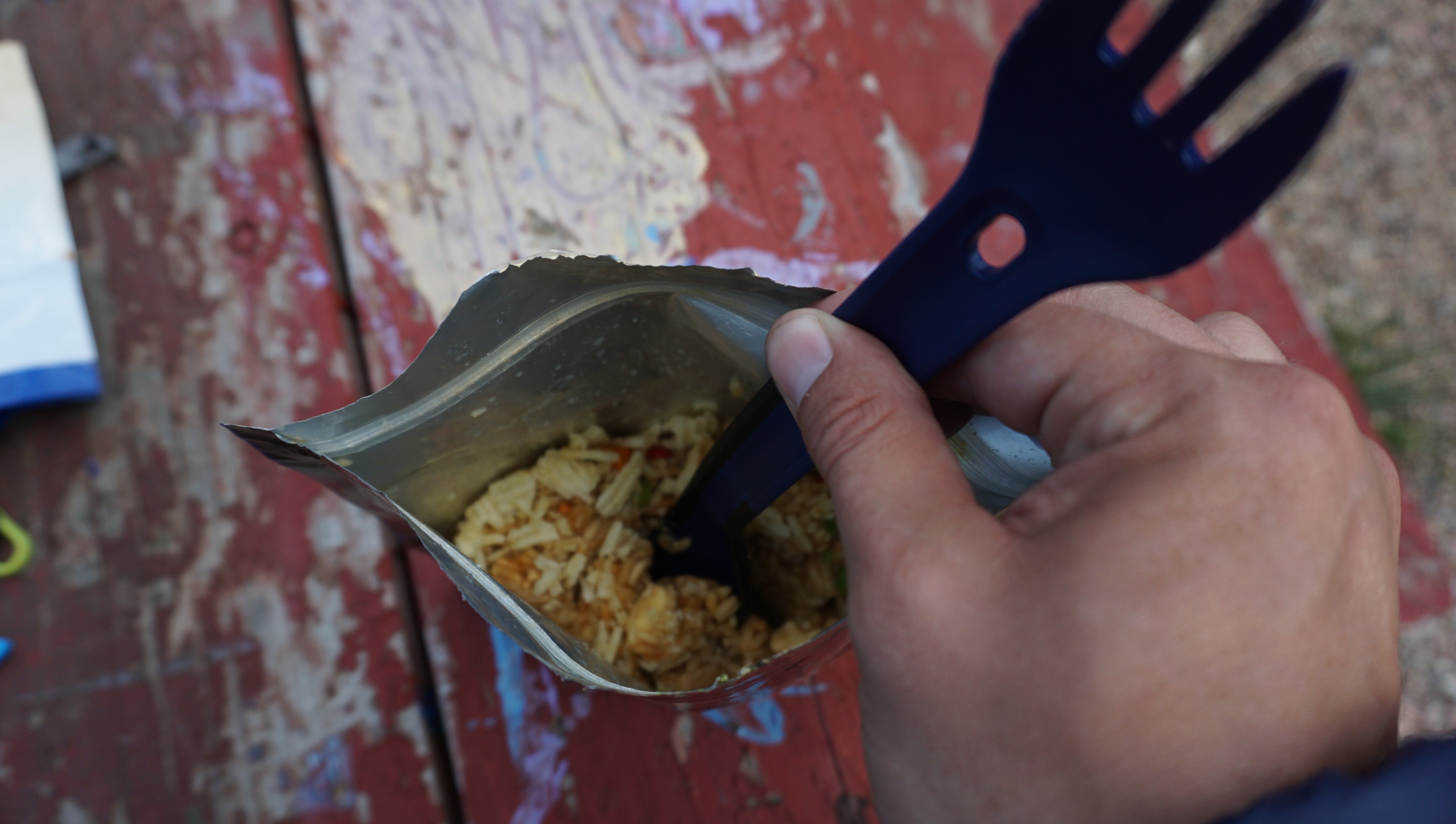 Morsel Spork XL is long enough that when it's fully in a rehydrated meal bag, i can use it without my hands rubbing against the inside of the bag and getting covered in food.