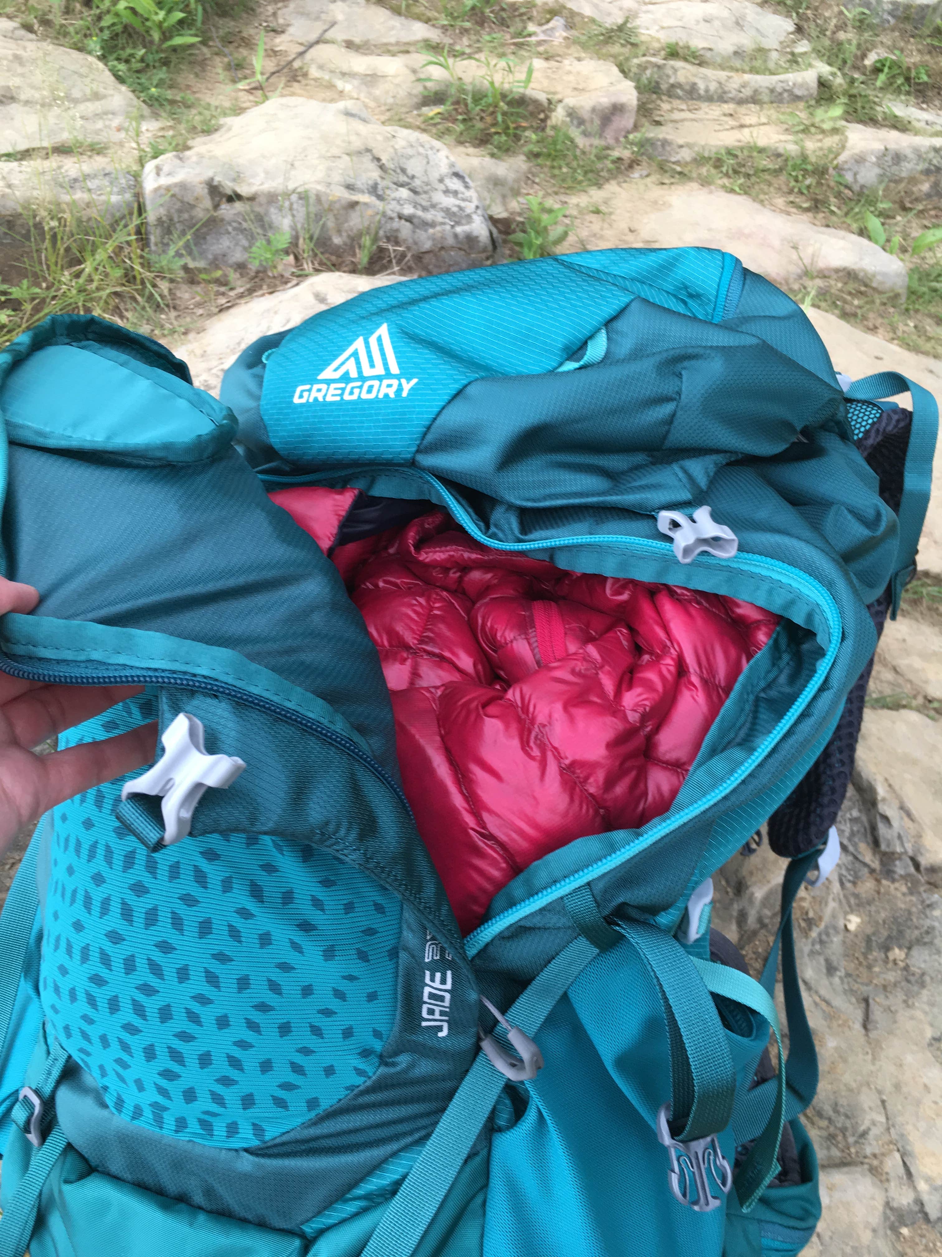 Love the U zip.